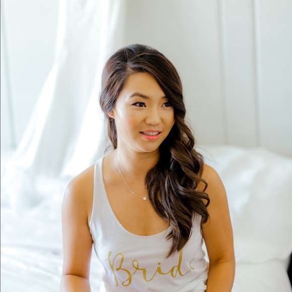 Meet the Posher - Picture 1 of 8